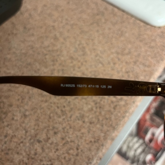 Ray Ban Jr - Picture 3 of 5